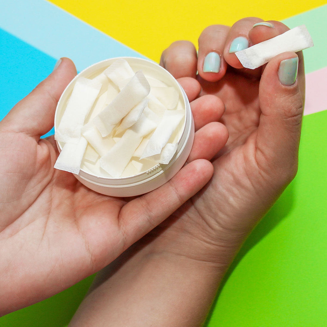 How Nicotine Pouches Work: A Companion for Quitting Smoking